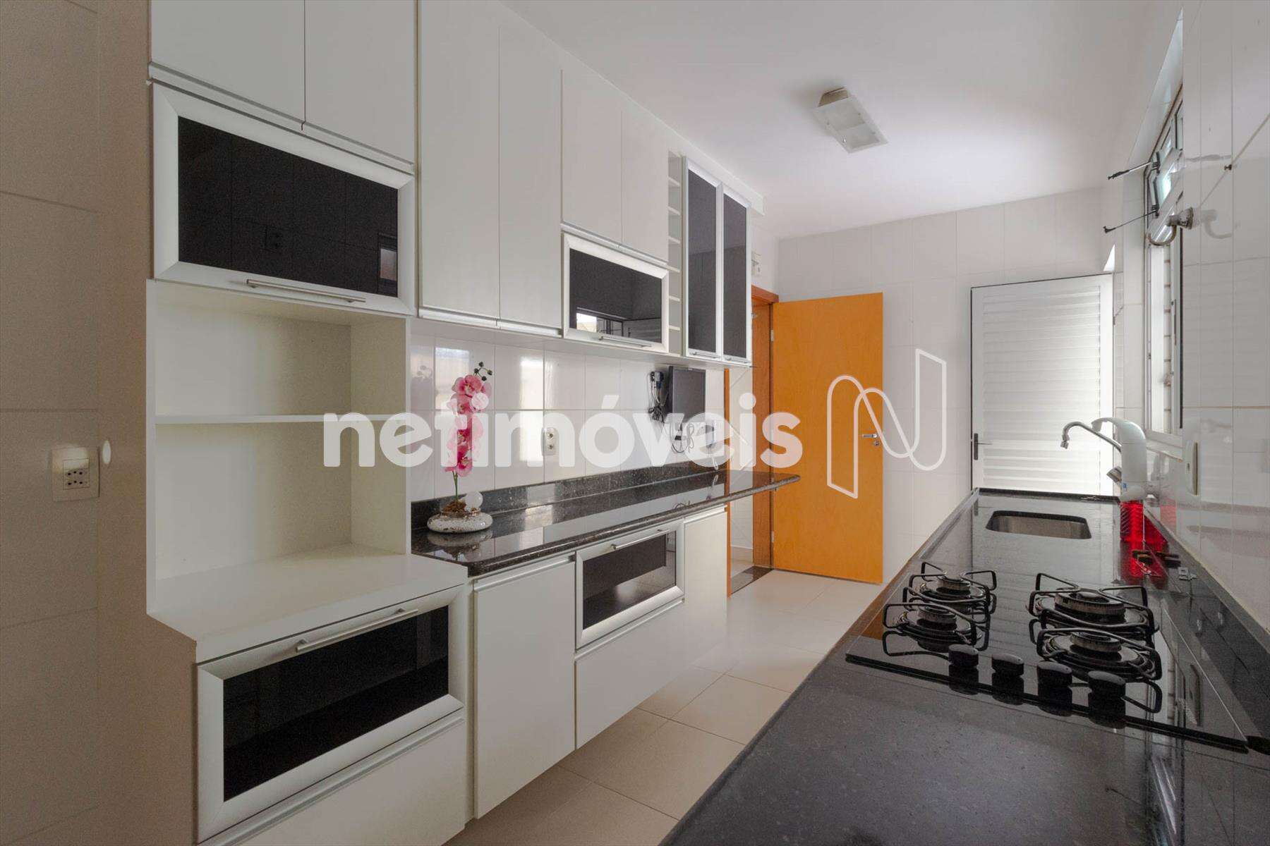 area-privativa-03-quartos-castelo