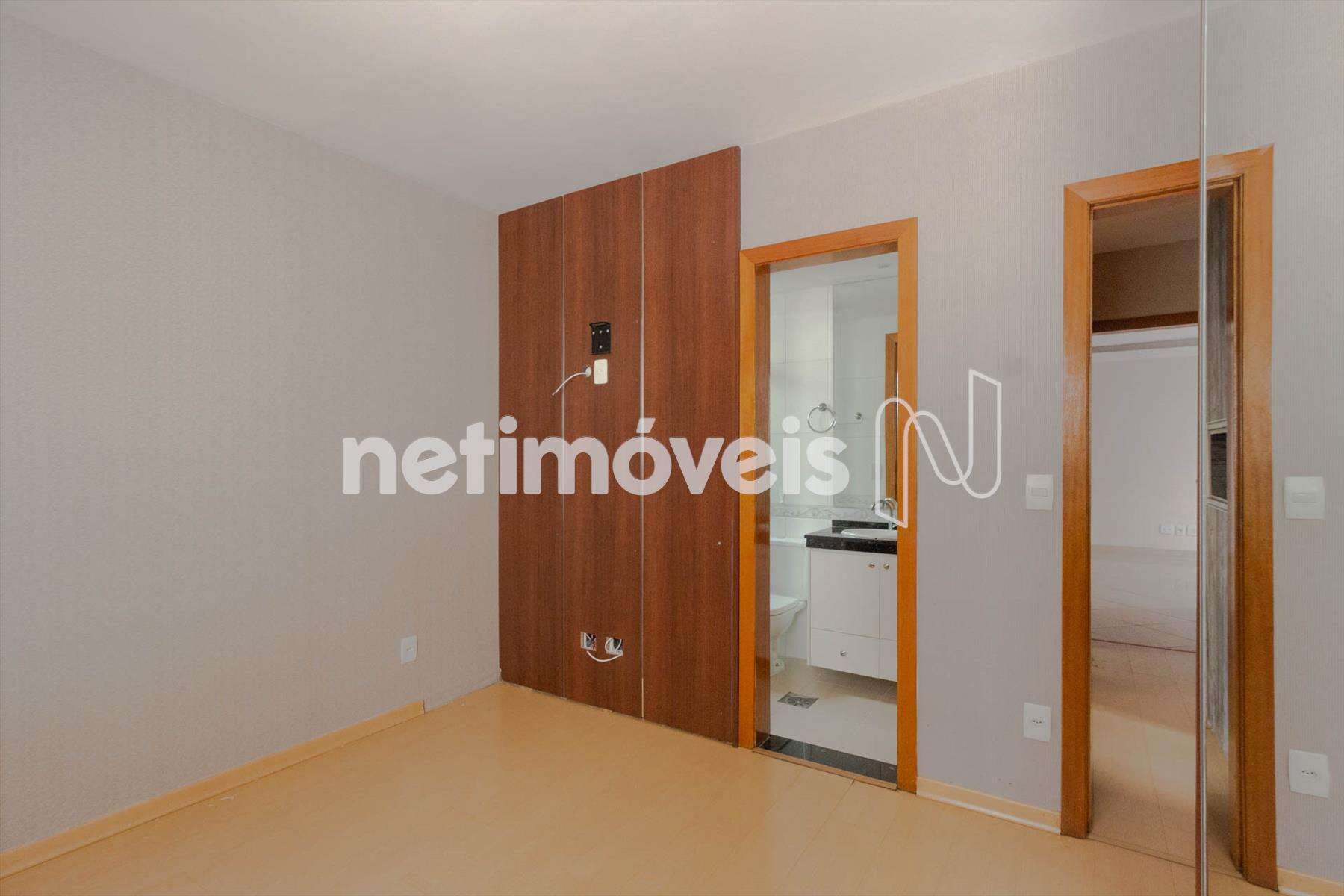 area-privativa-03-quartos-castelo