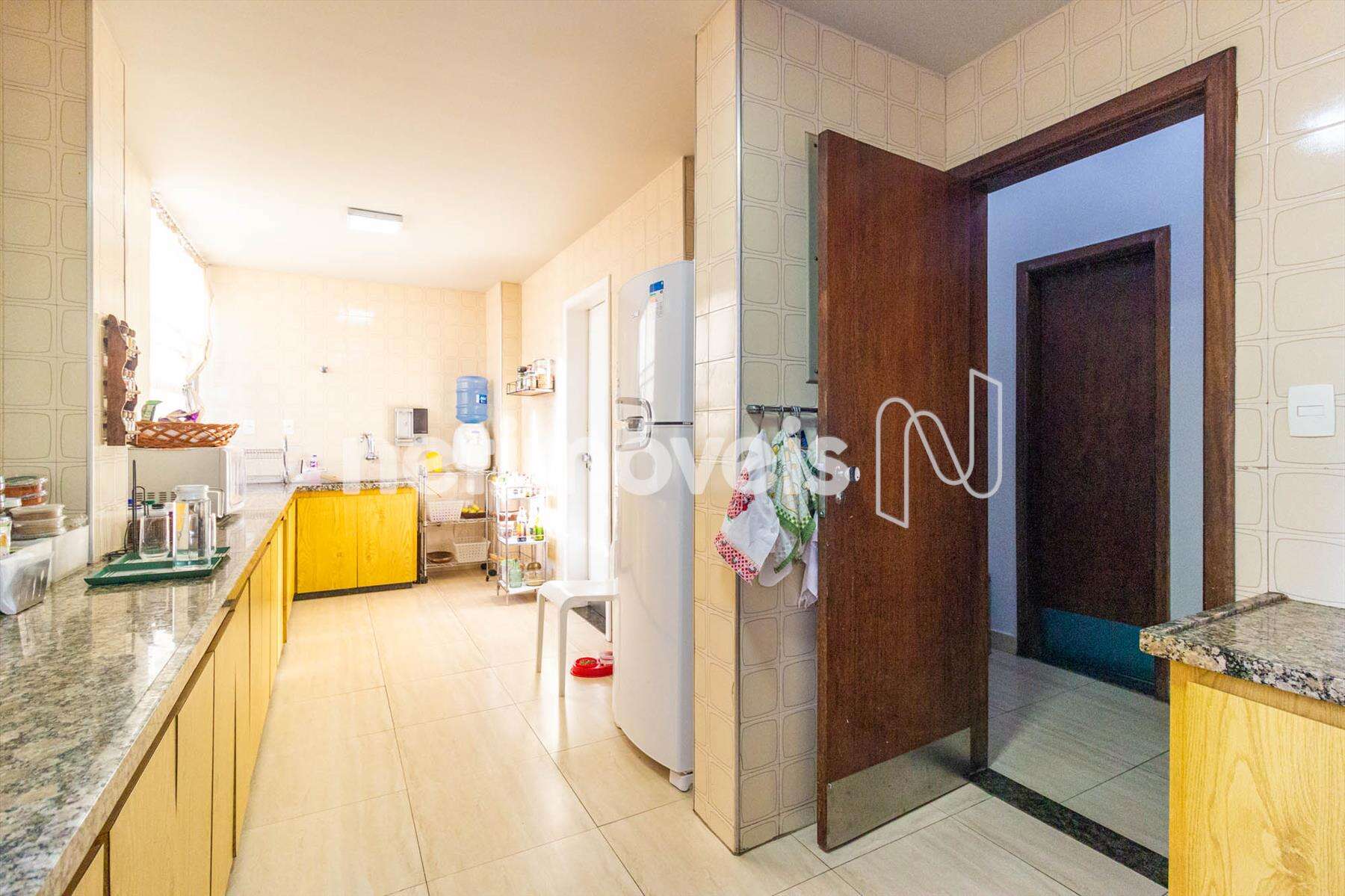 cobertura-04-quartos-lourdes-bh