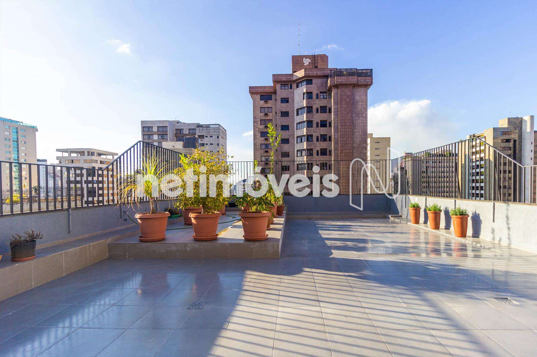 cobertura-04-quartos-lourdes-bh