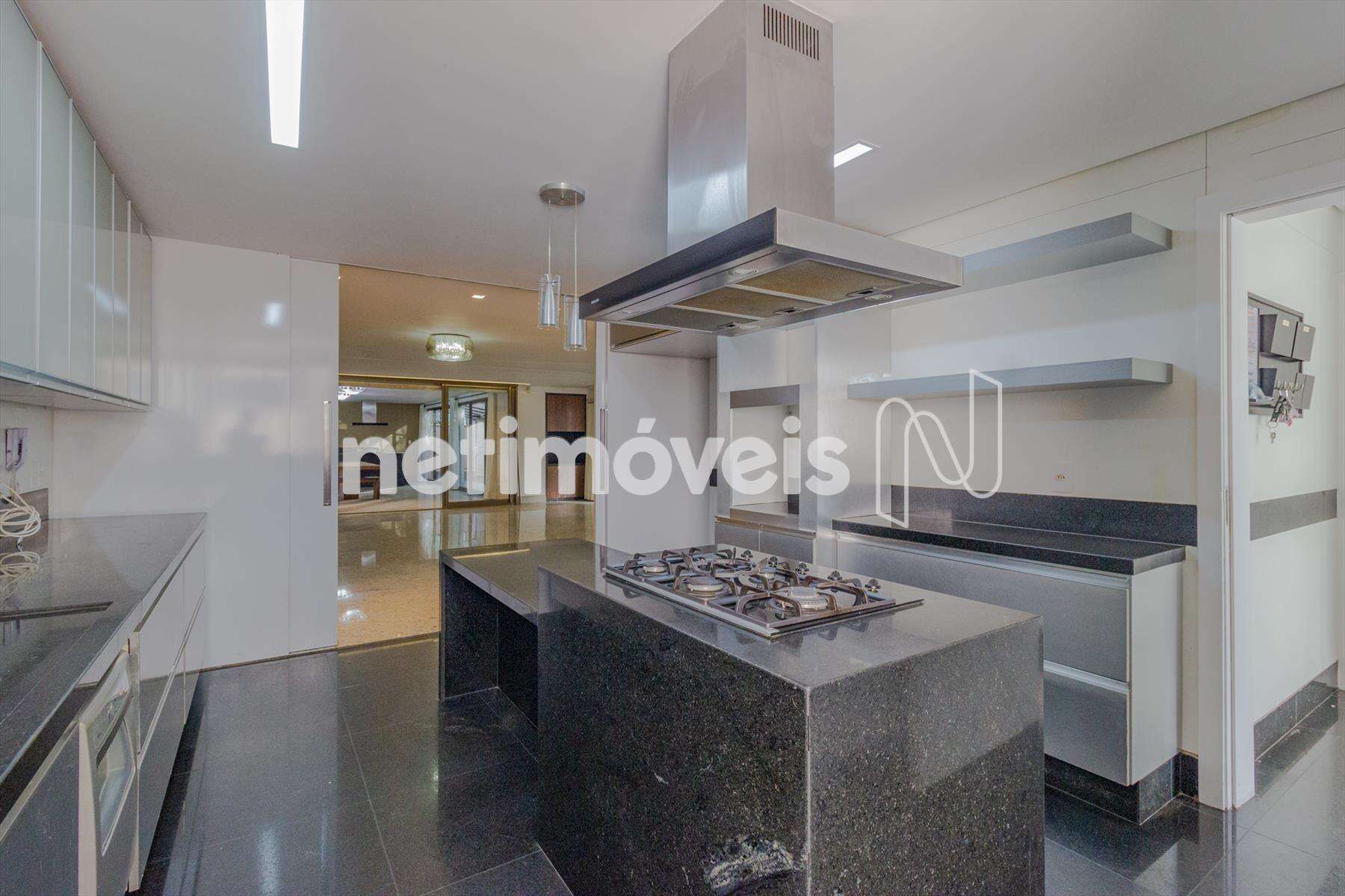 area-privativa-04-quartos-serra