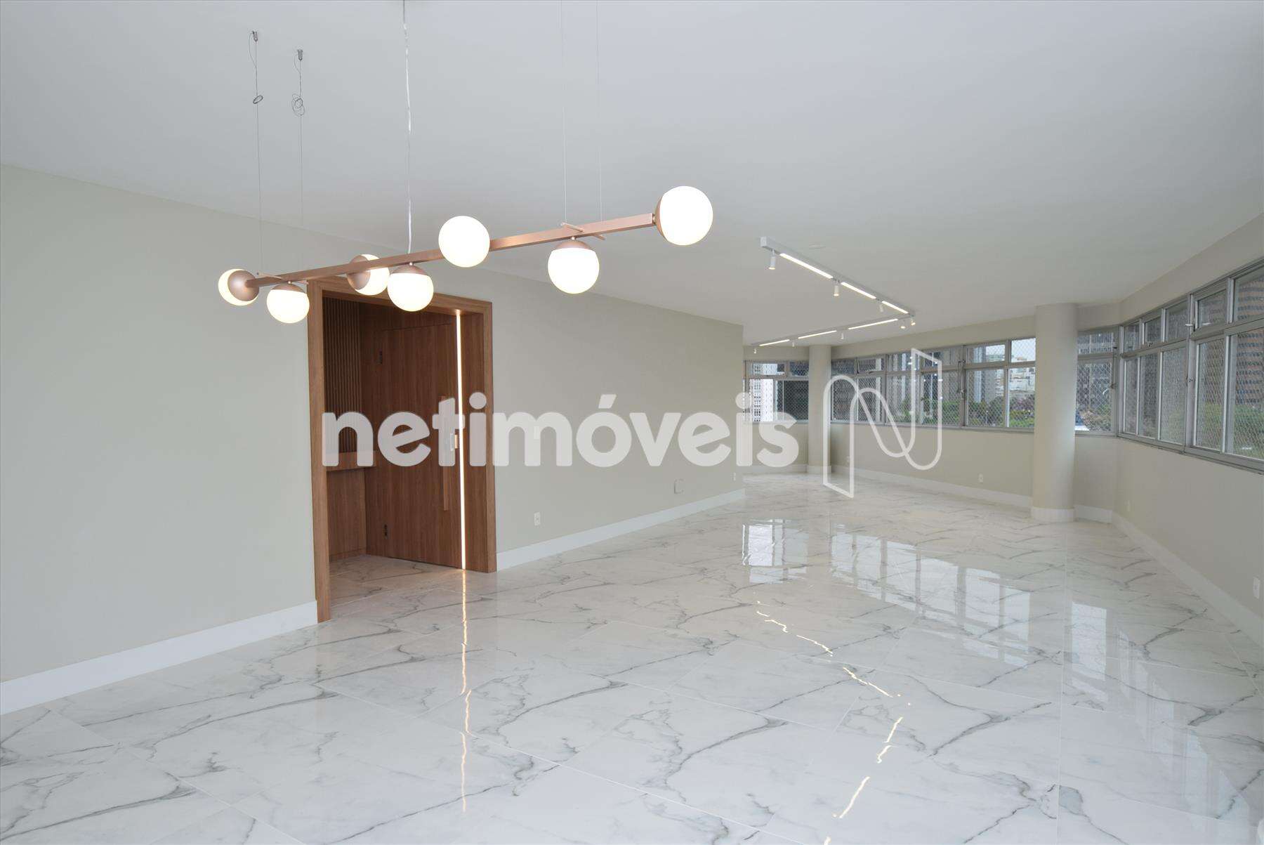 Sala para 03 ambientes