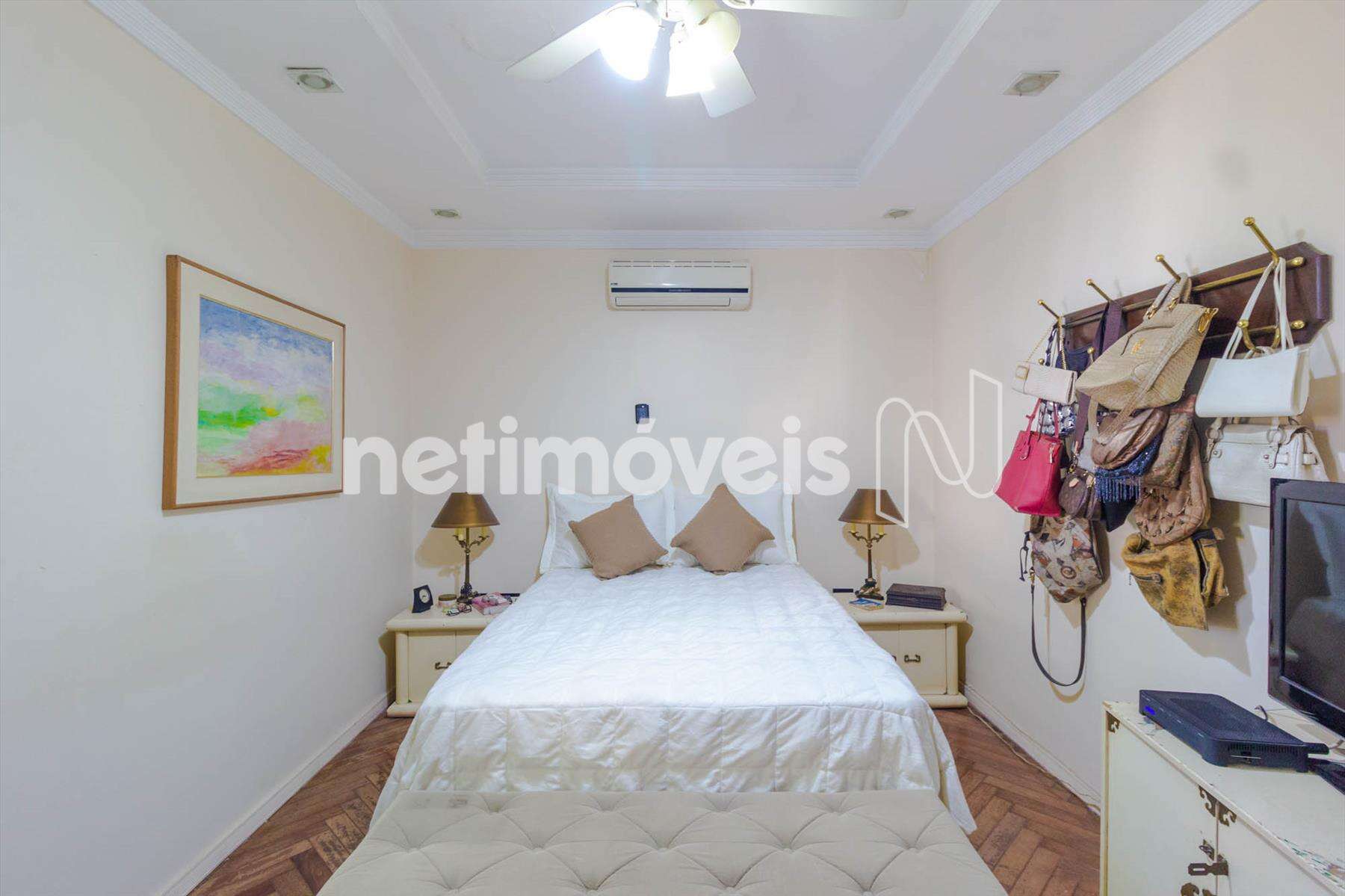 casa-09-quartos-santa-amélia-bh