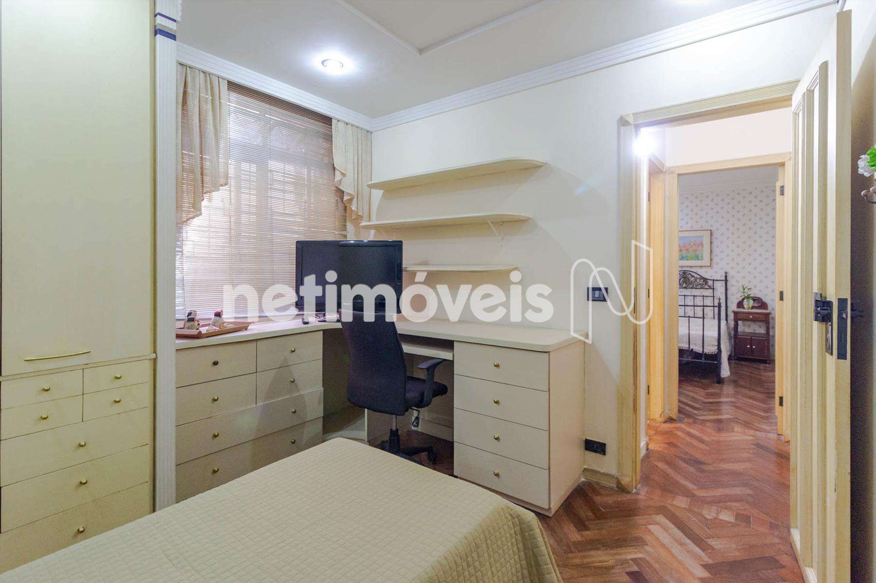 casa-09-quartos-santa-amélia-bh