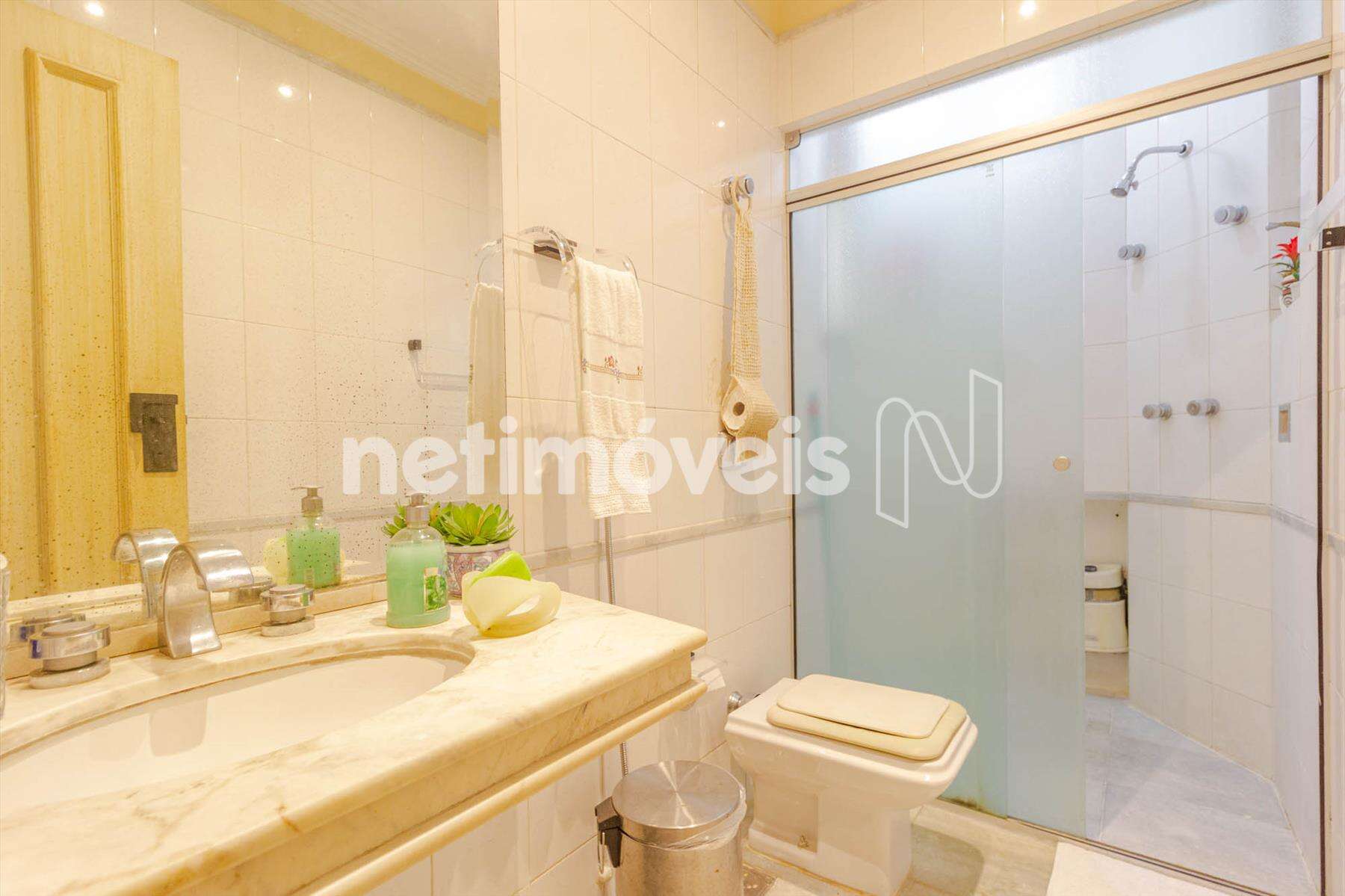 casa-09-quartos-santa-amélia-bh