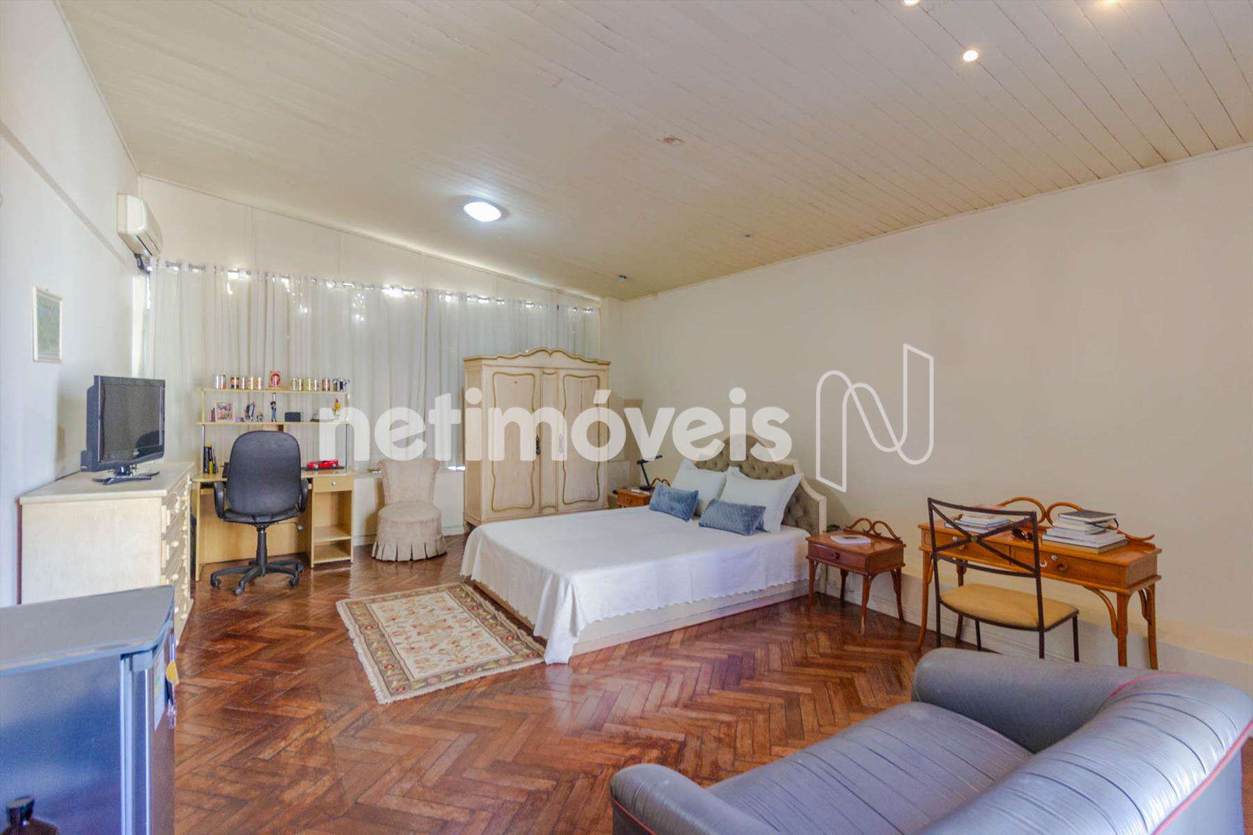 casa-09-quartos-santa-amélia-bh