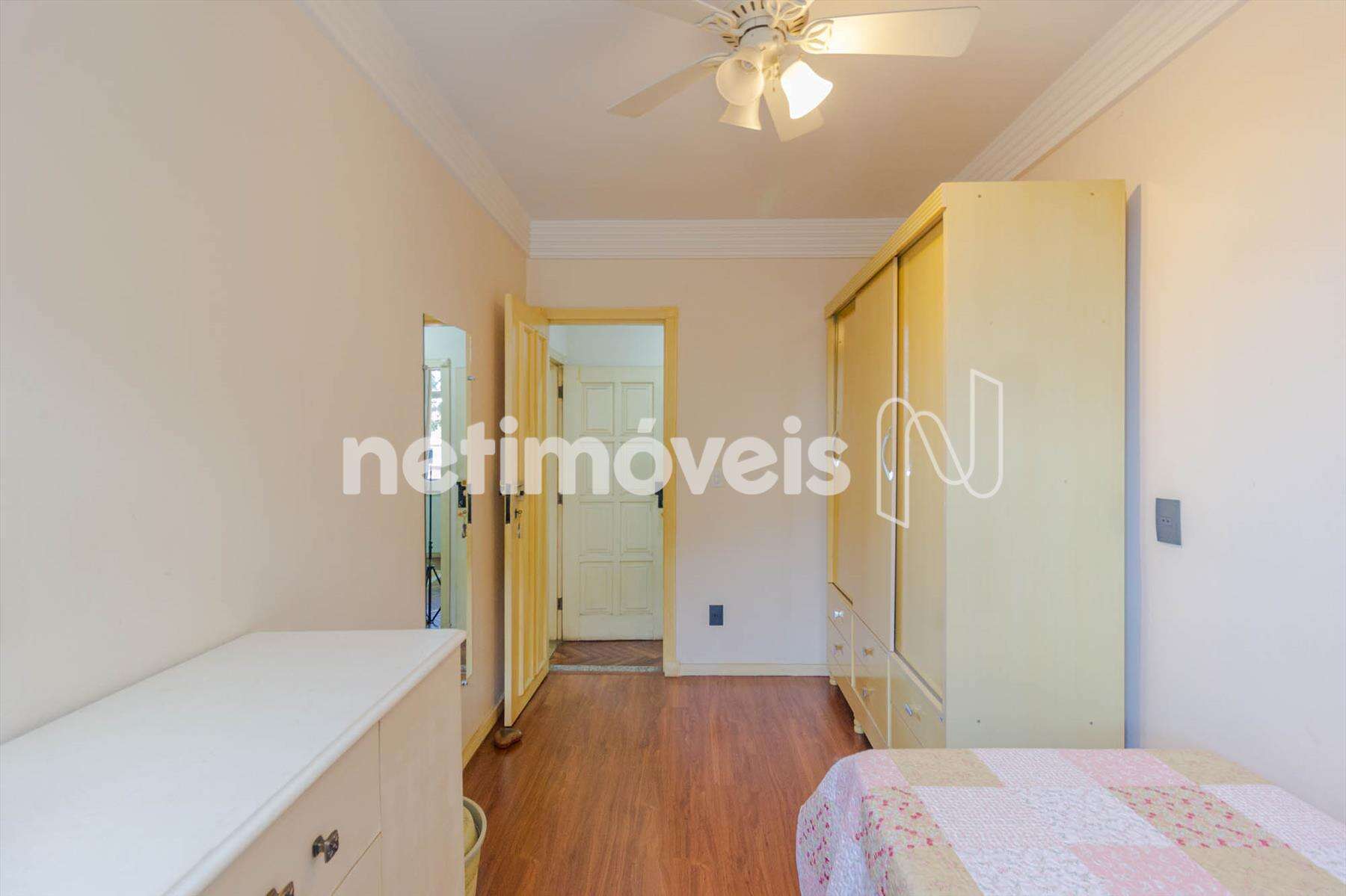 casa-09-quartos-santa-amélia-bh