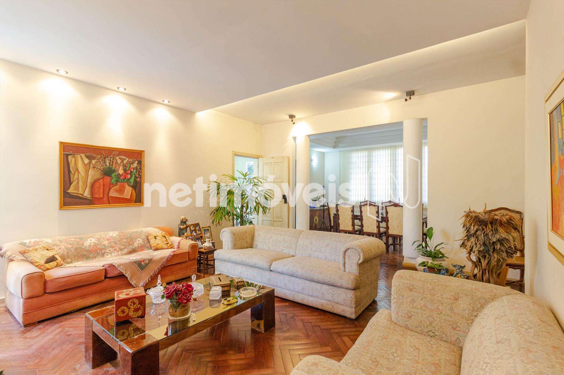 casa-09-quartos-santa-amélia-bh